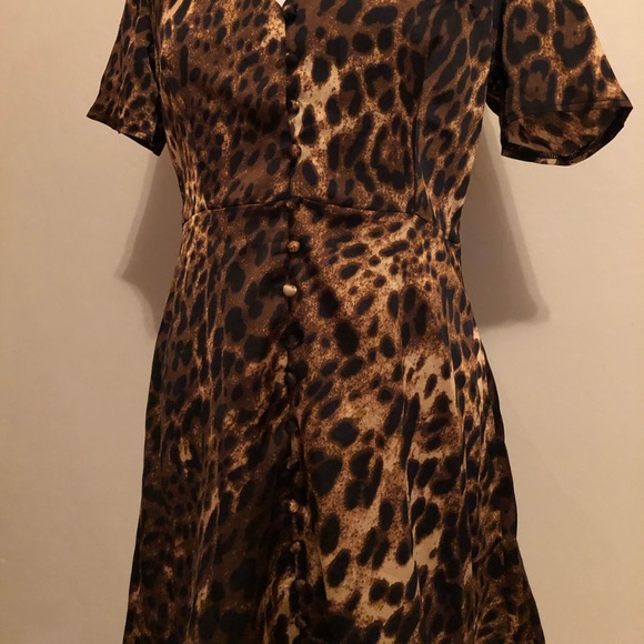 NWT Nasty Gal Leopard Print Button Front Dress - Picture 6 of 16